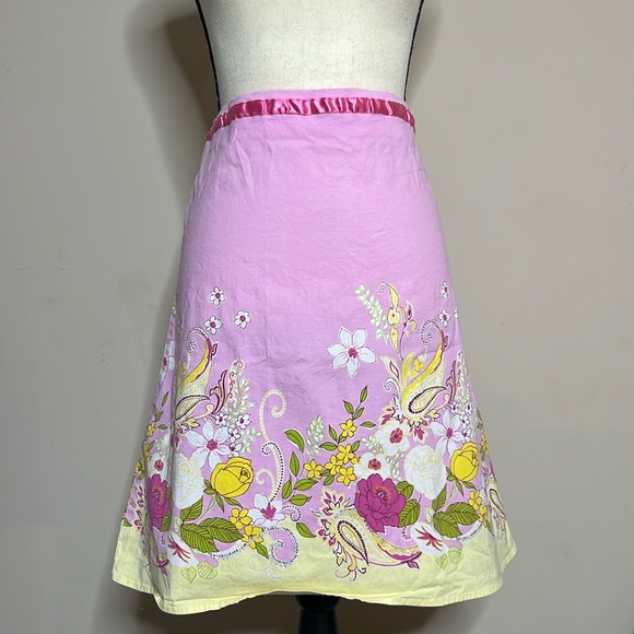 Star City Dresses & Skirts - Star City Pink Flower Skirt